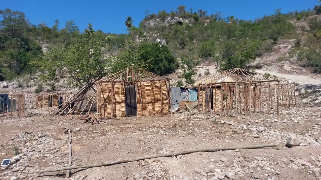 Huts under Construction at Tetalo Refugee Camp-3