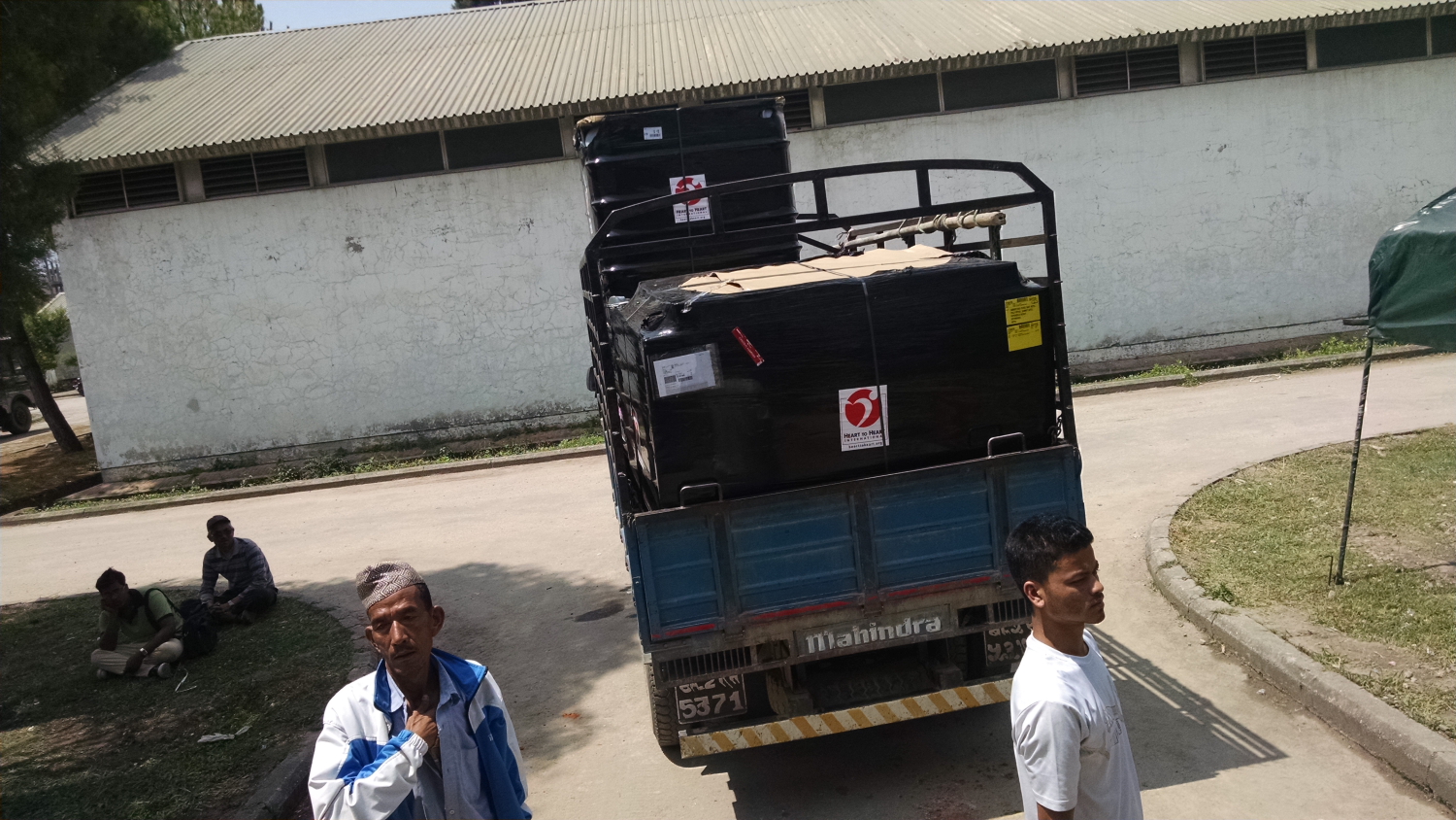 Supplies arrive in Nepal